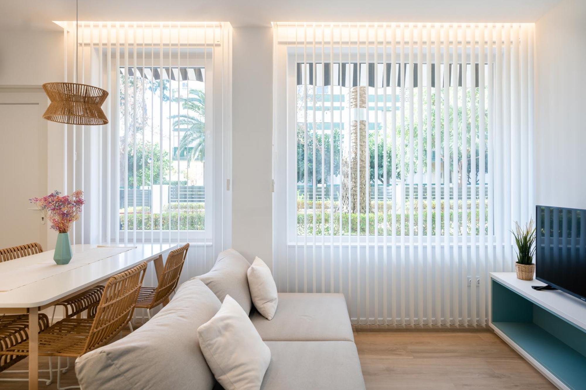 Apartamentos Benicasim - La Casa Encendida Benicassim Bagian luar foto