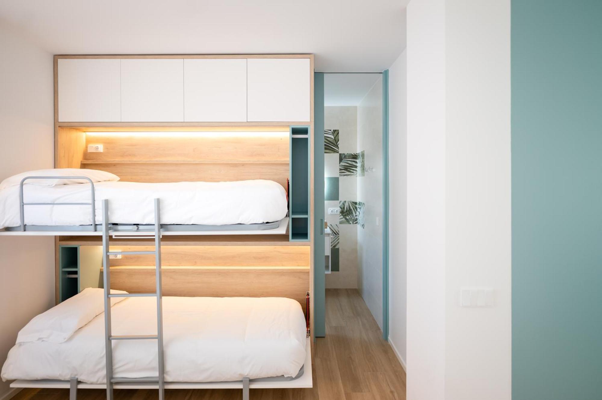Apartamentos Benicasim - La Casa Encendida Benicassim Bagian luar foto